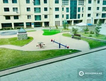 2-комнатная квартира, этаж 2 из 8, 89 м², миниатюра 10