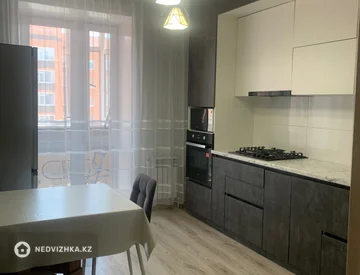 1-комнатная квартира, этаж 7 из 9, 40 м², миниатюра 4