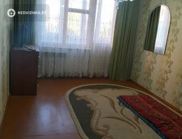 3-комнатная квартира, этаж 3 из 5, 65 м², миниатюра 1