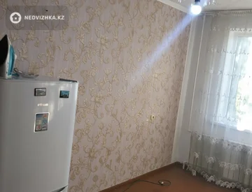 3-комнатная квартира, этаж 3 из 5, 65 м², миниатюра 6