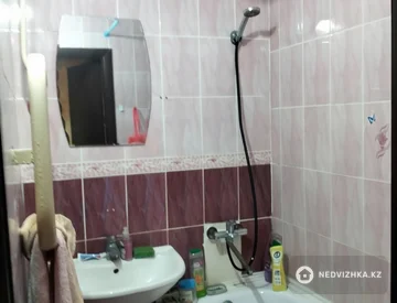 3-комнатная квартира, этаж 3 из 5, 65 м², миниатюра 11