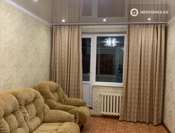 1-комнатная квартира, этаж 4 из 5, 34 м², миниатюра 1