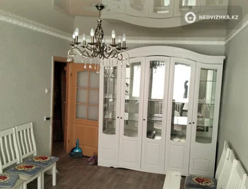 3-комнатная квартира, этаж 3 из 9, 45 м², миниатюра 2