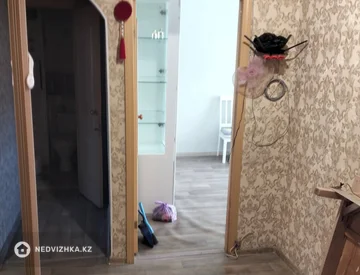 3-комнатная квартира, этаж 3 из 9, 45 м², миниатюра 4