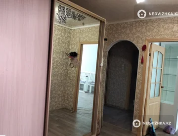 3-комнатная квартира, этаж 3 из 9, 45 м², миниатюра 6