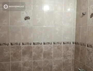3-комнатная квартира, этаж 3 из 9, 45 м², миниатюра 10