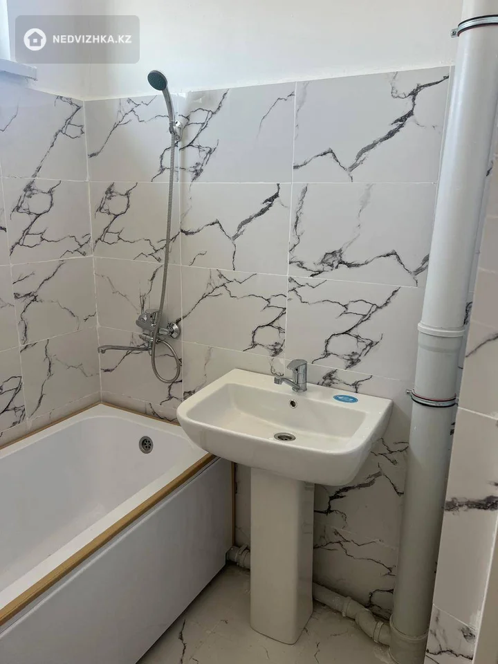 2-комнатная квартира, этаж 4 из 9, 642 м², На длительный срок, фотография 4
