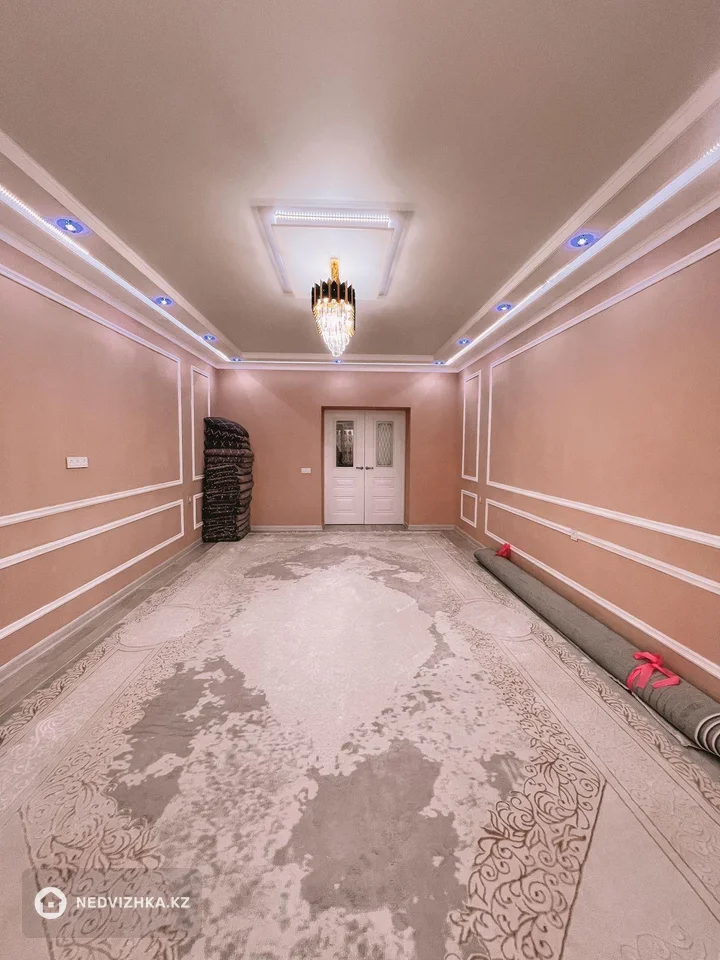 3-комнатная квартира, этаж 6 из 7, 113 м², фотография 2