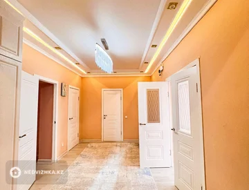 3-комнатная квартира, этаж 6 из 7, 113 м², миниатюра 3