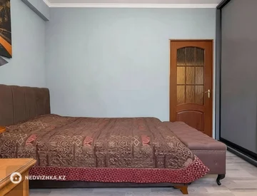 4-комнатная квартира, этаж 3 из 5, 78 м², миниатюра 1