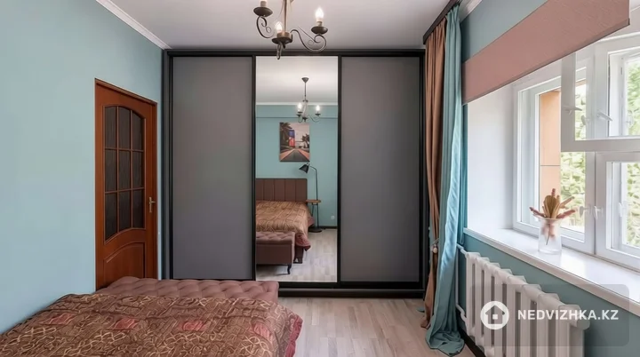 4-комнатная квартира, этаж 3 из 5, 78 м², фотография 4