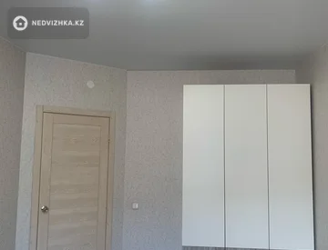 1-комнатная квартира, этаж 7 из 9, 40 м², миниатюра 9