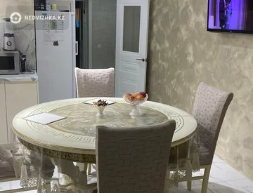 3-комнатная квартира, этаж 5 из 5, 125 м², миниатюра 1