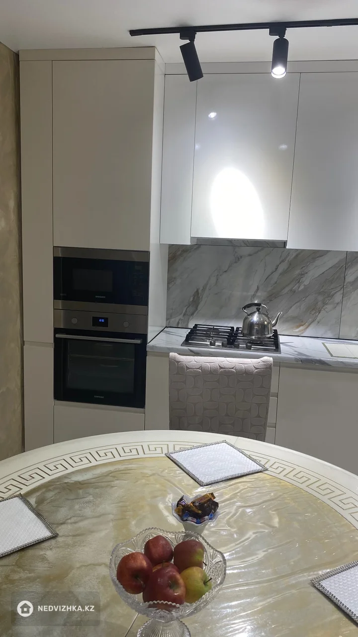 3-комнатная квартира, этаж 5 из 5, 125 м², фотография 5