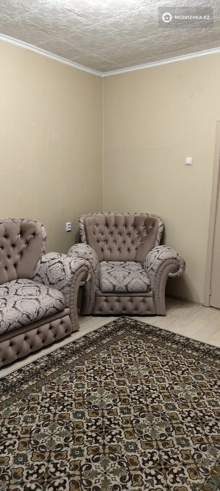 2-комнатная квартира, этаж 2 из 6, 50 м², На длительный срок, фотография 2