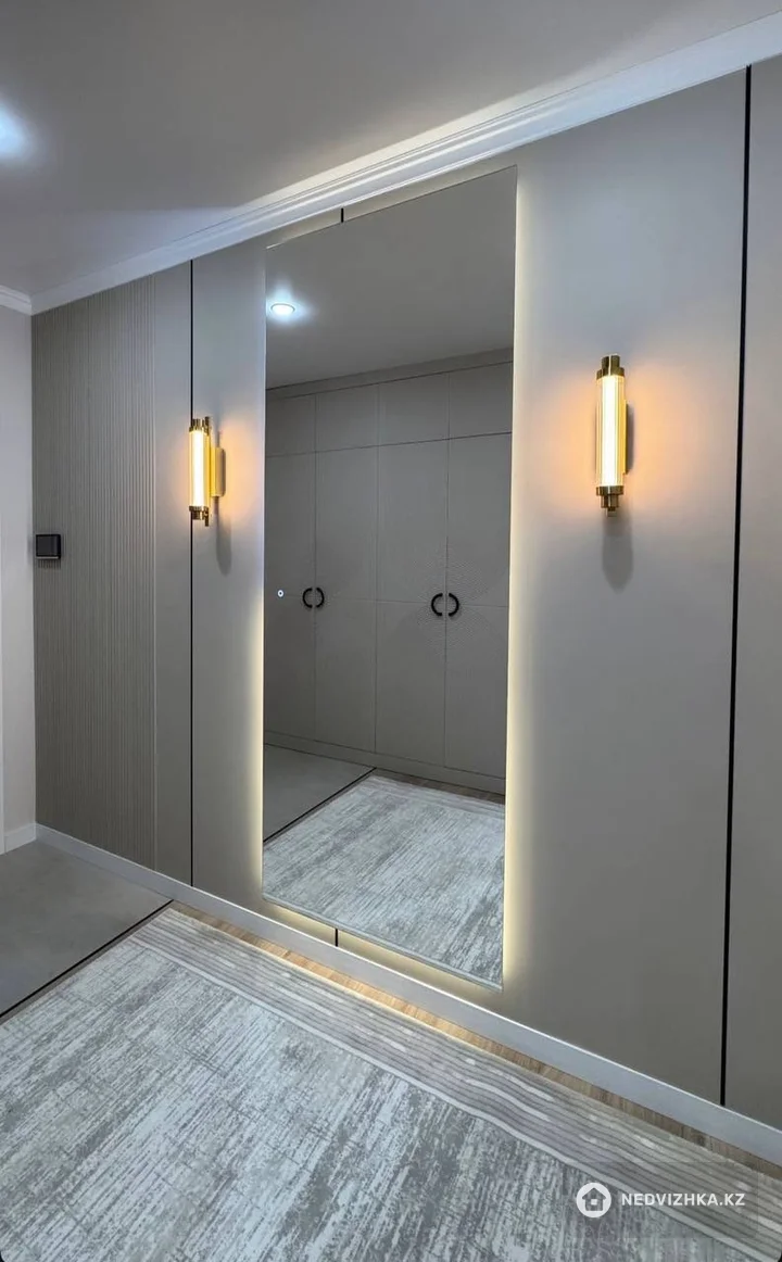 4-комнатная квартира, этаж 9 из 12, 92 м², фотография 4