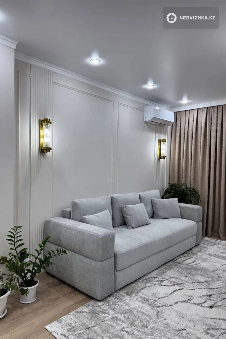 4-комнатная квартира, этаж 9 из 12, 92 м²