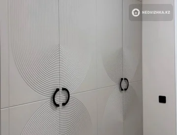 4-комнатная квартира, этаж 9 из 12, 92 м², миниатюра 5