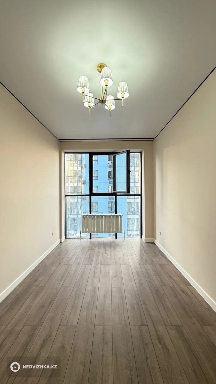 2-комнатная квартира, этаж 14 из 19, 55 м², фотография 5