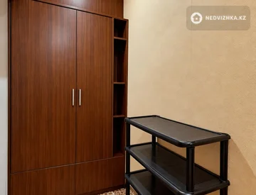 2-комнатная квартира, этаж 4 из 4, 42 м², миниатюра 12