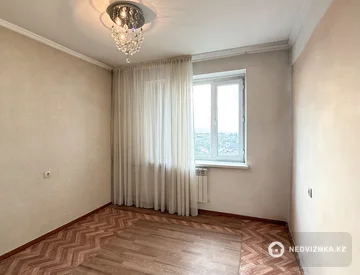 2-комнатная квартира, этаж 7 из 9, 55 м², миниатюра 5