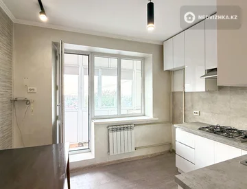 2-комнатная квартира, этаж 7 из 9, 55 м², миниатюра 10