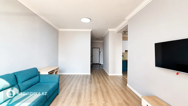 2-комнатная квартира, этаж 5 из 18, 55 м², фотография 5
