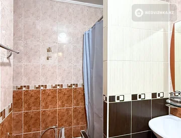 2-комнатная квартира, этаж 1 из 5, 55 м², миниатюра 11