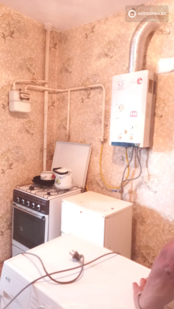 2-комнатная квартира, этаж 4 из 4, 35 м², фотография 2