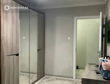 3-комнатная квартира, этаж 5 из 5, 64 м², миниатюра 5