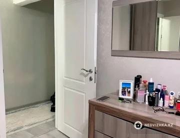 3-комнатная квартира, этаж 5 из 5, 64 м², миниатюра 6
