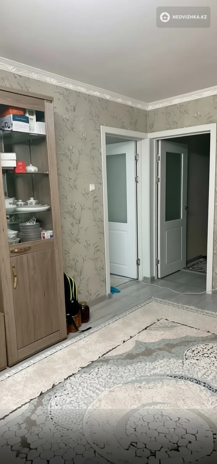 3-комнатная квартира, этаж 5 из 5, 64 м², фотография 4