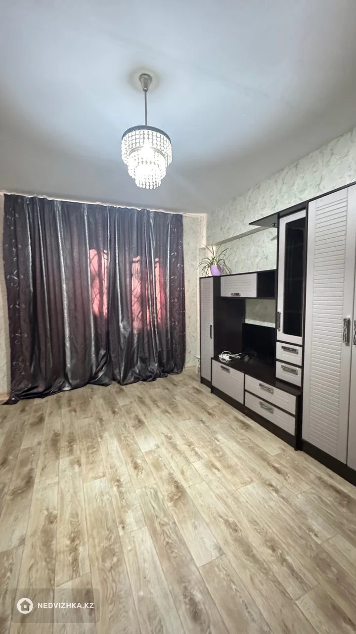 2-комнатная квартира, этаж 1 из 3, 52 м², На длительный срок, фотография 2