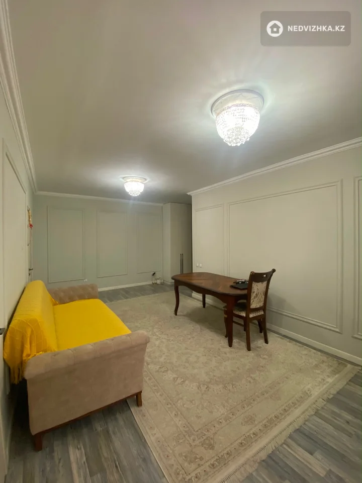 4-комнатная квартира, этаж 8 из 9, 88 м², фотография 3