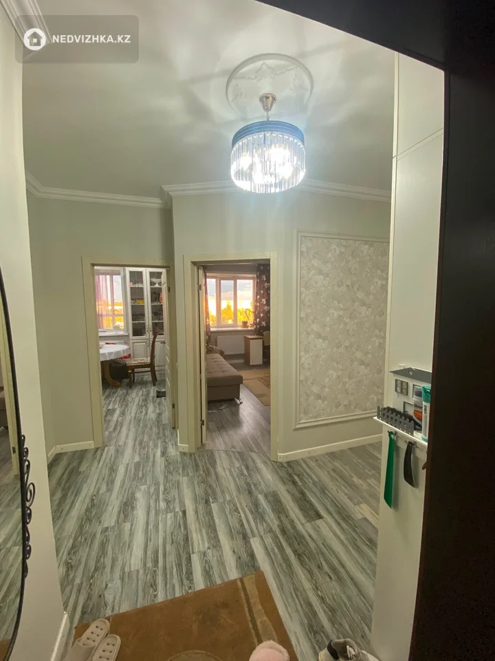 4-комнатная квартира, этаж 8 из 9, 88 м², фотография 5