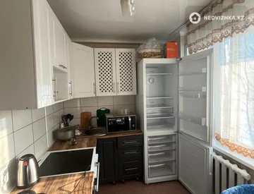 2-комнатная квартира, этаж 2 из 5, 52 м², миниатюра 5