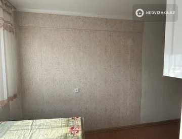 2-комнатная квартира, этаж 2 из 5, 52 м², миниатюра 6