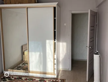 2-комнатная квартира, этаж 2 из 5, 52 м², миниатюра 10