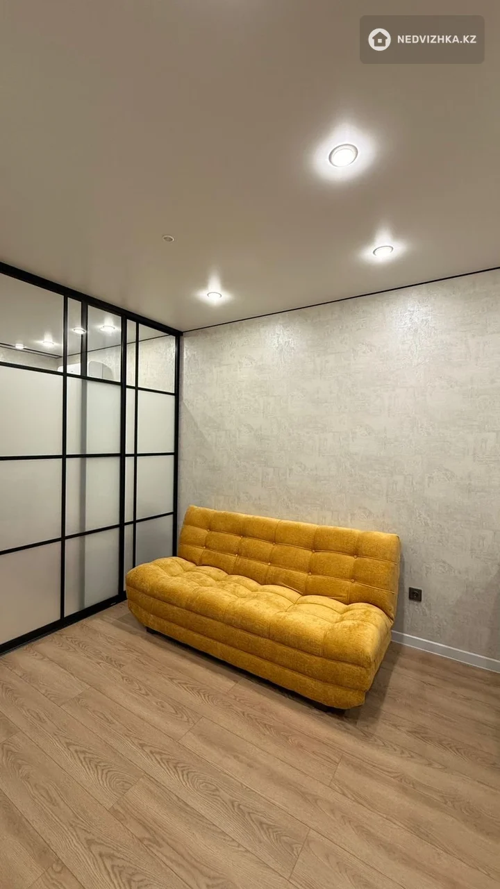 1-комнатная квартира, этаж 2 из 5, 30 м², фотография 3