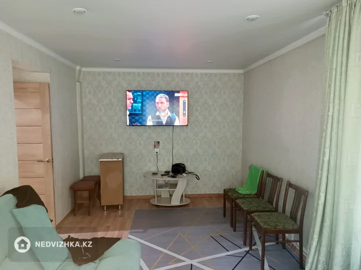 2-комнатная квартира, этаж 1 из 5, 45 м²