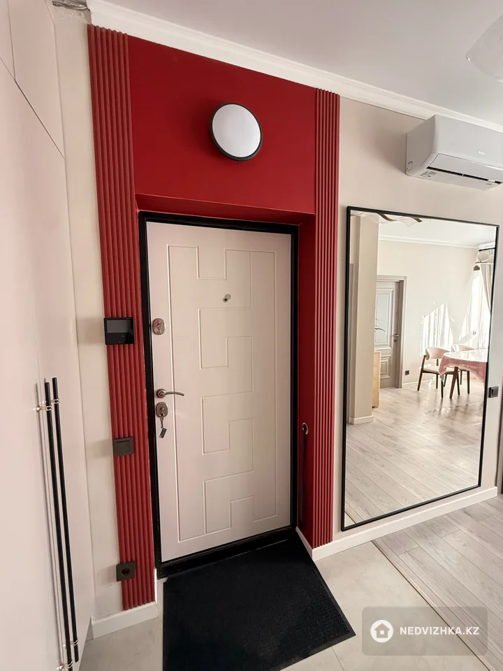 3-комнатная квартира, этаж 16 из 16, 58 м², фотография 2