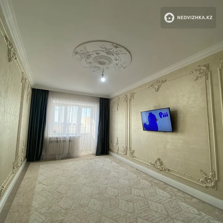 3-комнатная квартира, этаж 9 из 9, 89 м², фотография 3
