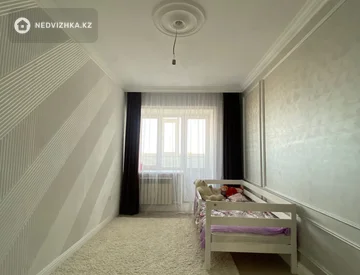 3-комнатная квартира, этаж 9 из 9, 89 м², миниатюра 4