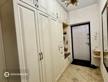 2-комнатная квартира, этаж 3 из 5, 65 м², На длительный срок, миниатюра 11