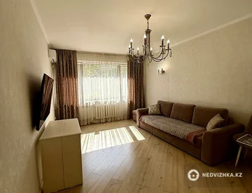2-комнатная квартира, этаж 3 из 5, 65 м², На длительный срок, миниатюра 9