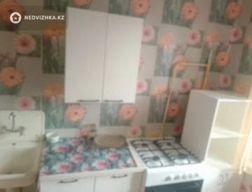 1-комнатная квартира, этаж 2 из 2, 35 м², миниатюра 3
