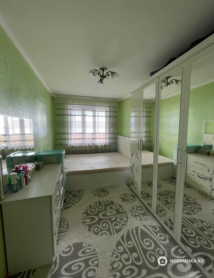 3-комнатная квартира, этаж 5 из 5, 56 м², фотография 3