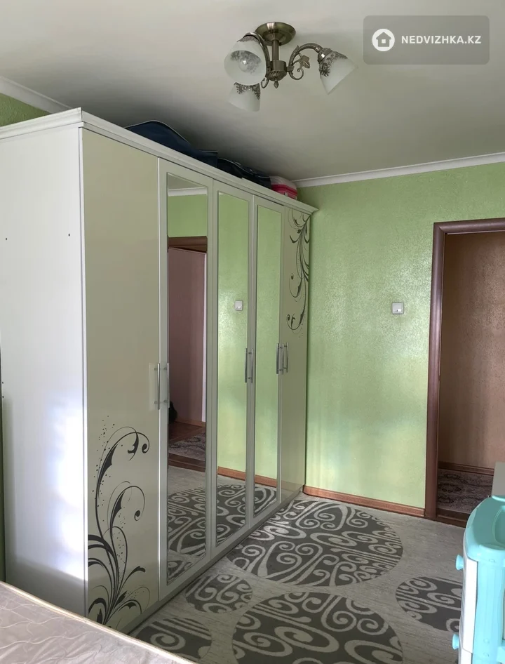 3-комнатная квартира, этаж 5 из 5, 56 м², фотография 5