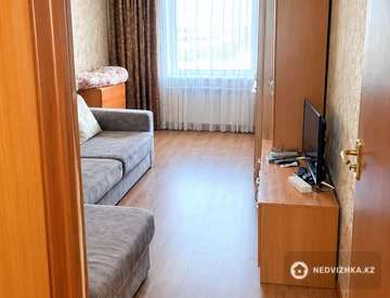 2-комнатная квартира, этаж 5 из 5, 56 м², миниатюра 1