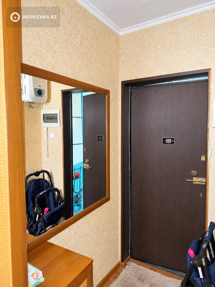 2-комнатная квартира, этаж 5 из 5, 56 м², фотография 2